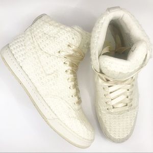Nike Air Royalty VT TZ Knitted | Tweed Women's Sz. 7 | Off Wht Nike Air NEW Swan